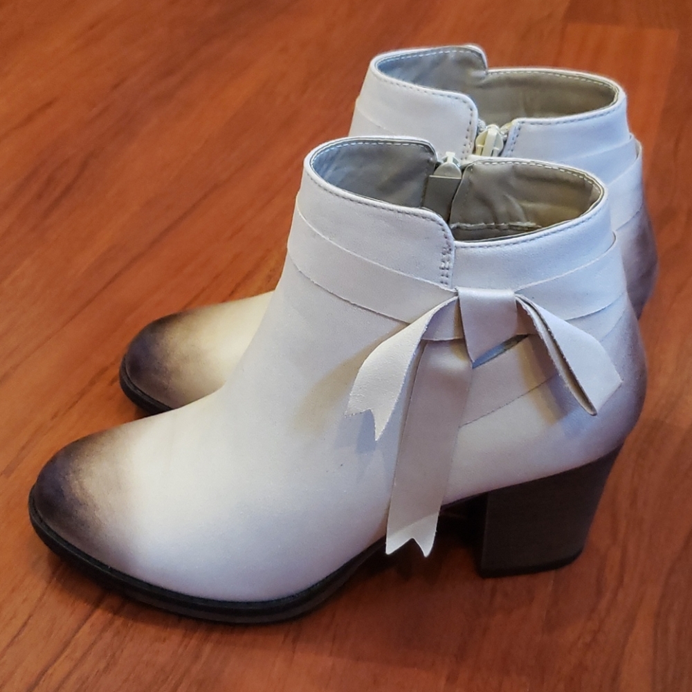 White booties